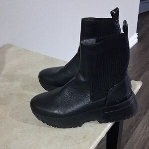 Michael Kors Black Leather Chelsea Ankle Boots